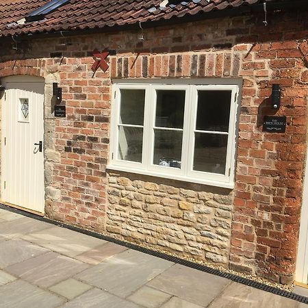 Hotel The Bluebell Helpston Exterior foto
